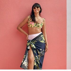 Agua Bendita x Target Navy Dainty Floral Print Pareo, One Size